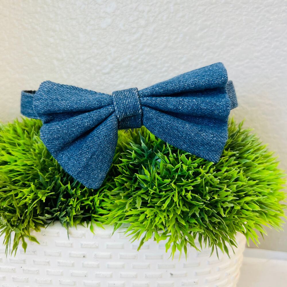 Bow Tie Dog Collar and Leash Set for Medium Dogs - Medium Puppy Blue Denim